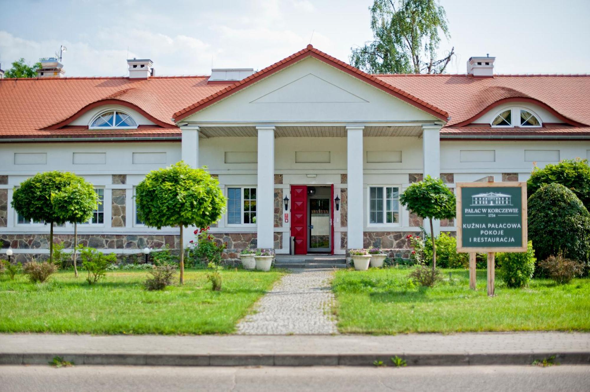 Bed and Breakfast Kuźnia Pałacowa Korczew Zewnętrze zdjęcie